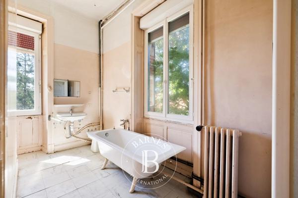 Biarritz, Maison 7 Chambres -  266 m² à vendre