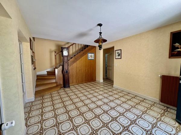 Maison à vendre 389 610 € Châteauroux 6 p 206 m² DPE C