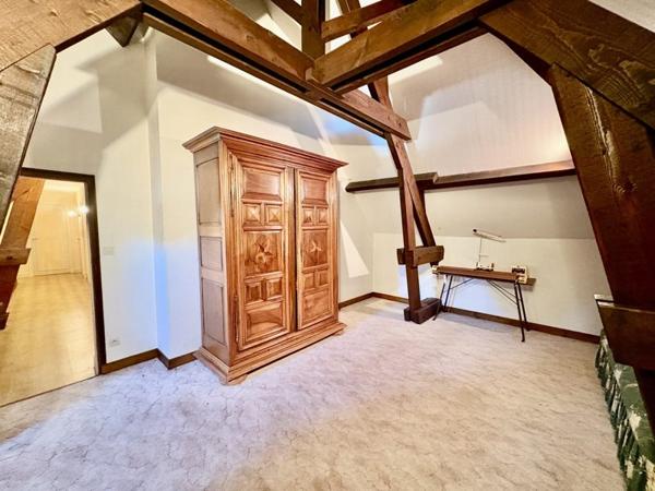 Maison à vendre 389 610 € Châteauroux 6 p 206 m² DPE C