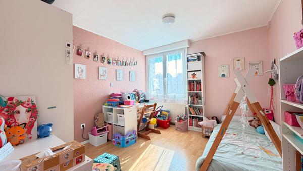 Maison Metz 8 pièce(s) 210 m2 quartier Magny