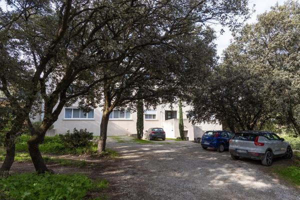 Le Thor (84250) a vendre en exclusivité appartement T5 avec terrasse le thor