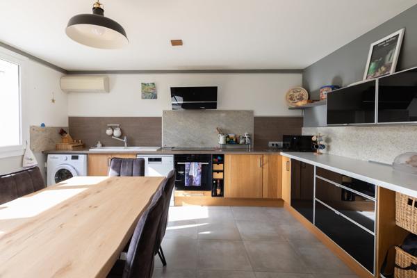 Le Thor (84250) a vendre en exclusivité appartement T5 avec terrasse le thor