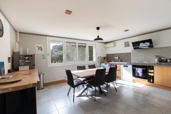 Le Thor (84250) a vendre en exclusivité appartement T5 avec terrasse le thor