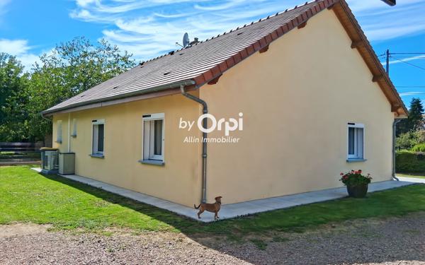 Maison à vendre    3 pièces • 100 m2 Villefranche-d'Allier