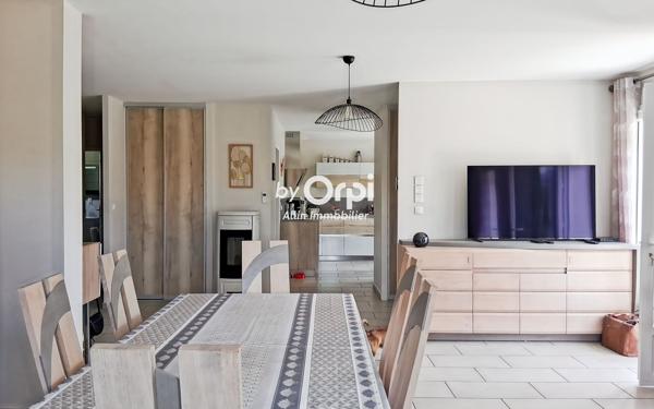 Maison à vendre    3 pièces • 100 m2 Villefranche-d'Allier