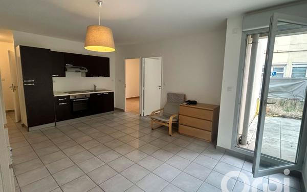 Appartement à vendre    3 pièces • 55,87 m2 Lyon 8