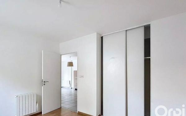 Appartement à vendre    3 pièces • 55,87 m2 Lyon 8