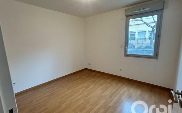 Appartement à vendre    3 pièces • 55,87 m2 Lyon 8