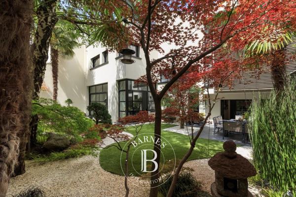 Suresnes, Maison 3 Chambres -  208 m² à vendre