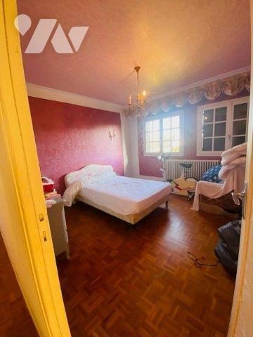 A Vendre à Lannion (22300, Propriété composée de deux logements d'une surface habitable totale ...