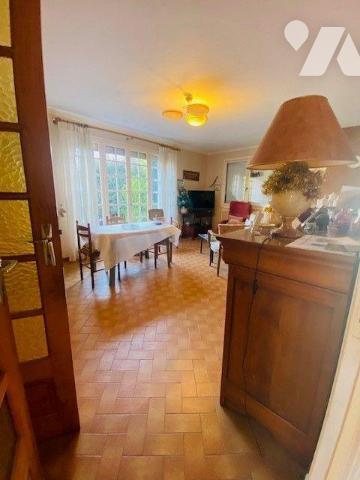 A Vendre à Lannion (22300, Propriété composée de deux logements d'une surface habitable totale ...