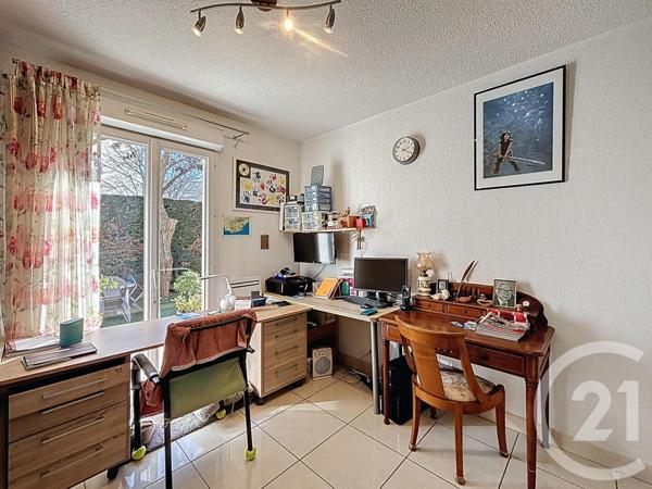 Appartement F4 à vendre  4 pièces - 87,29 m2 FREJUS - 83