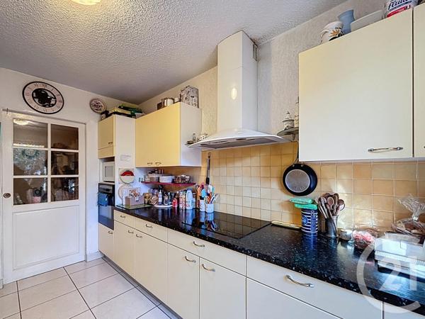 Appartement F4 à vendre  4 pièces - 87,29 m2 FREJUS - 83