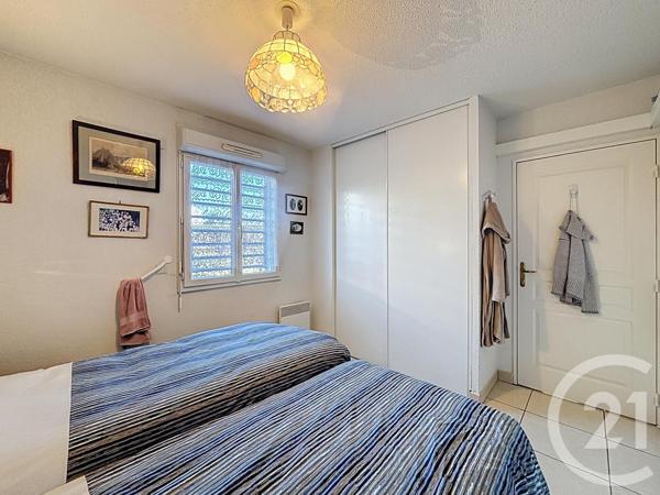 Appartement F4 à vendre  4 pièces - 87,29 m2 FREJUS - 83