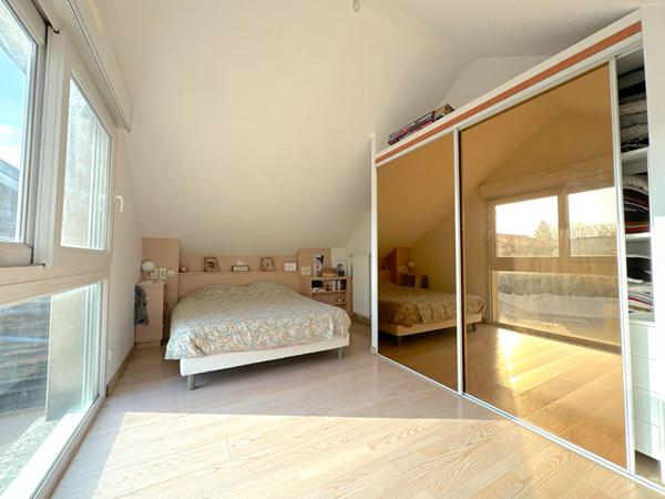 Maison - 6 pièces - 163 m²