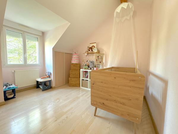 Maison - 6 pièces - 163 m²