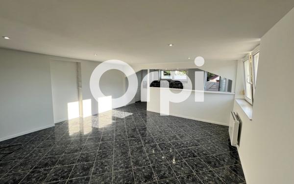 Appartement à louer    4 pièces •  Pair-et-Grandrupt