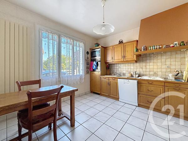 Maison à vendre  5 pièces - 98 m2 SOTTEVILLE LES ROUEN - 76