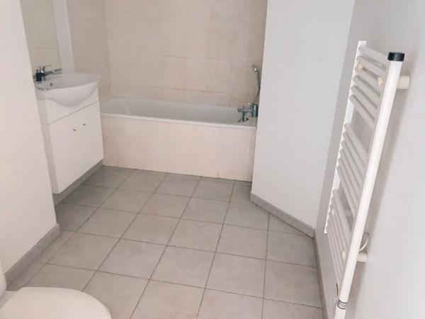 Location appartement Avignon - 2 pièce(s) - 44 m² - 561 €/mois