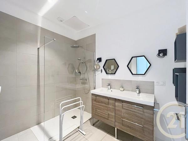 Maison à vendre  6 pièces - 160 m 2   CAUDAN  - 56