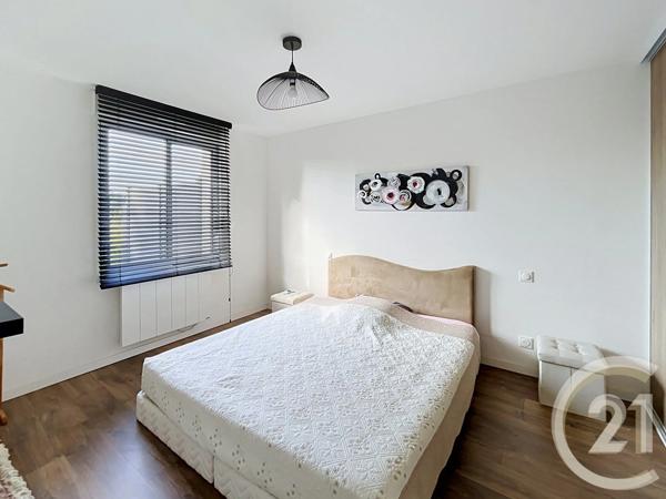 Maison à vendre  6 pièces - 160 m 2   CAUDAN  - 56