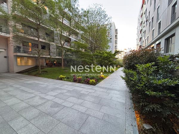 BOULOGNE BILLANCOURT- QUARTIER ILE SEGUIN /RIVES DE SEINE - Studio en étage élevé