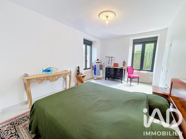 Maison à vendre 6 pièces 145 m² Saint-Pierre-lès-Nemours