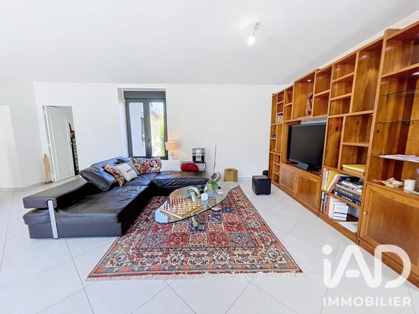 Maison à vendre 6 pièces 145 m² Saint-Pierre-lès-Nemours