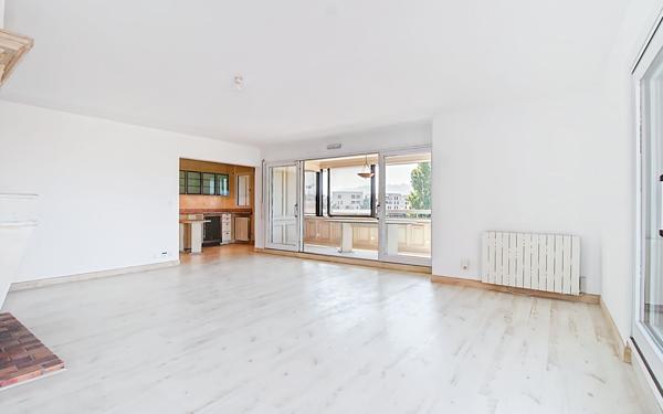 Appartement à vendre    5 pièces • 143,77 m2 Ambilly