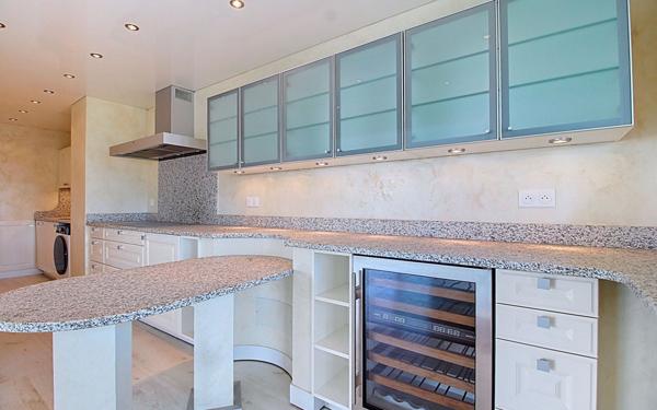 Appartement à vendre    5 pièces • 143,77 m2 Ambilly