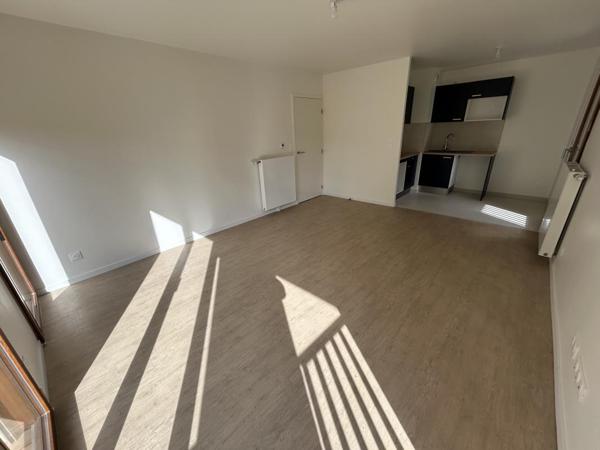 Location Appartement 3 pièces 69.58 m² - Caen 14000