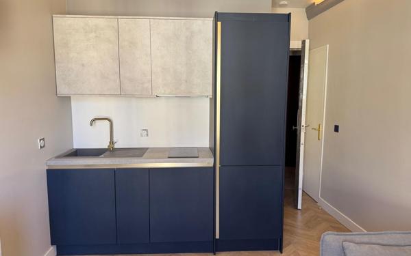 Appartement à vendre    1 pièce • 16 m2 Nice