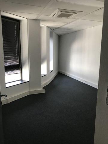BUREAUX à LOUER de 436 m²