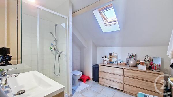 Appartement F4 à vendre  4 pièces - 95 m2 ST ANDRE LES VERGERS - 10