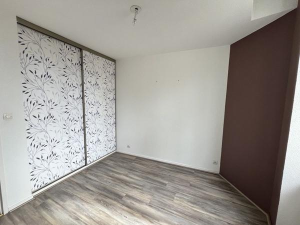 Appartement à louer 600 € CC Périgueux 3 p 52 m² DPE D