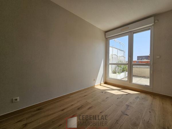 DUPLEX - 3 TERRASSES - GARAGE - PLATEAU CENTRAL