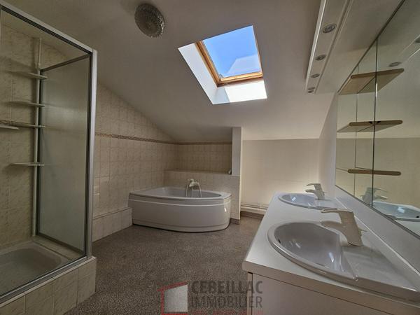 DUPLEX - 3 TERRASSES - GARAGE - PLATEAU CENTRAL