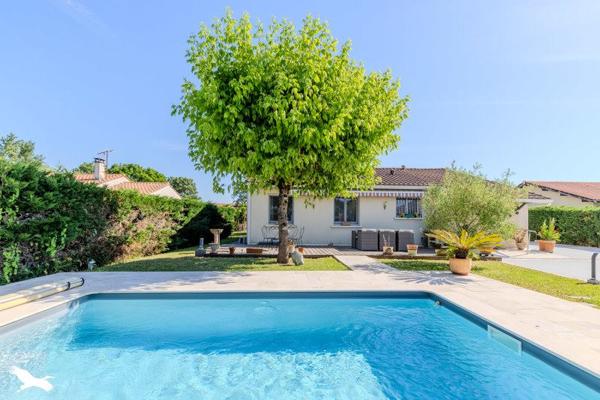 Maison à vendre 283 392 € Saint-Louis-de-Montferrand 4 p 81 m² DPE D