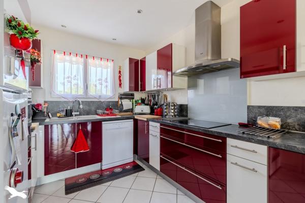Maison à vendre 283 392 € Saint-Louis-de-Montferrand 4 p 81 m² DPE D