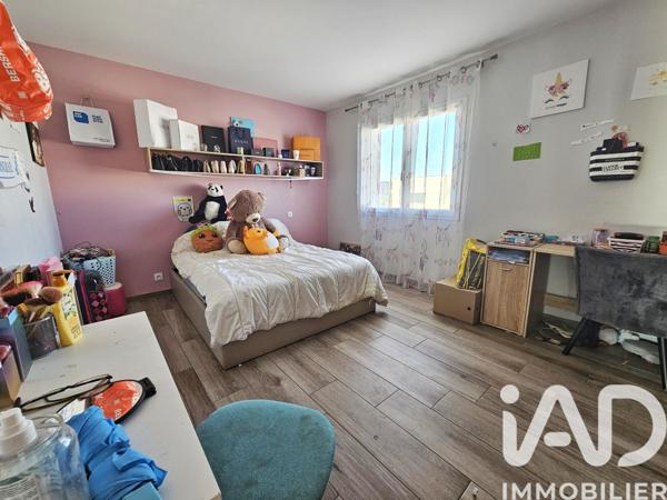 Maison à vendre 6 pièces 143 m² Saleilles