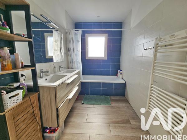 Maison à vendre 6 pièces 143 m² Saleilles