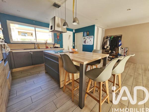 Maison à vendre 6 pièces 143 m² Saleilles
