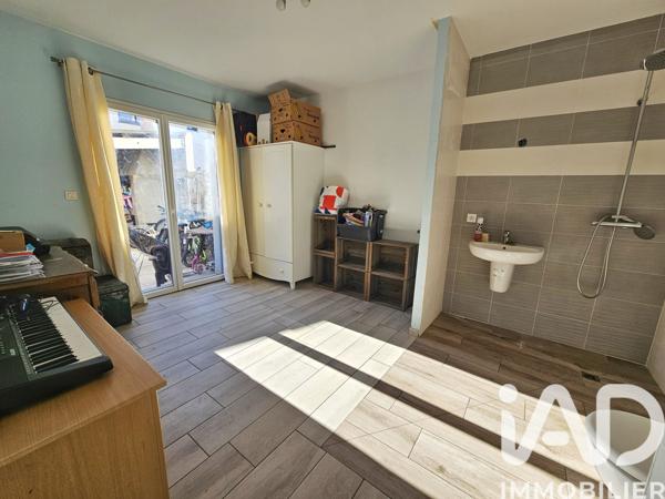 Maison à vendre 6 pièces 143 m² Saleilles