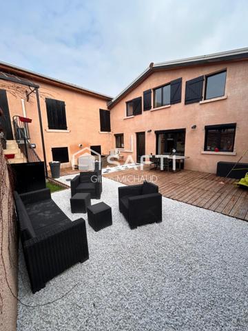 proche centre ville Maison  160m2 extérieur 150m2