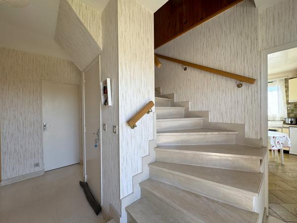 Maison 6 pièces - 120 m² Exclusivité efficity