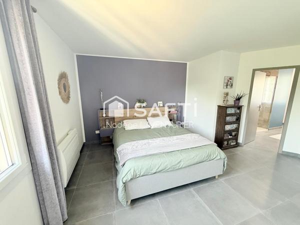 Villa T5 avec piscine - terrain de 3300m² - Sarrola