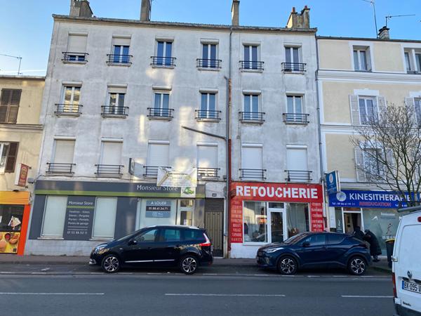 Joli F3 de 42.79m2 à Saint Maur des fossés 980€ CC