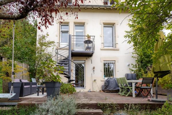 Très belle maison non mitoyenne, quartier recherché