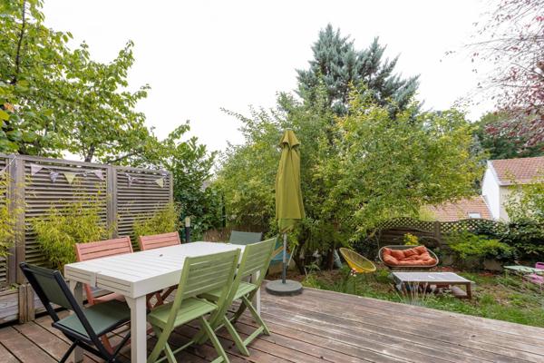 Très belle maison non mitoyenne, quartier recherché