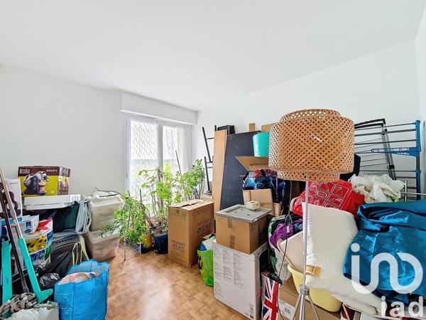 Appartement 3 pièces de 61 m² à Petit-Couronne (76650)